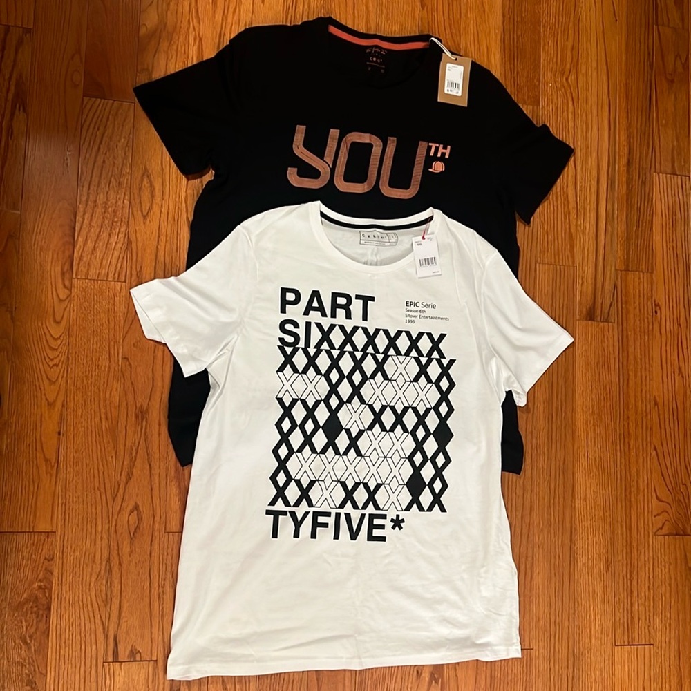 Graphic Tee Bundle - Picture 1 of 6